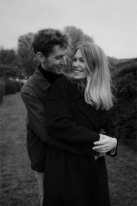 shooting couple paris séance engagement tuileries