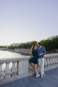 séance engagement fiancés mariage Paris Luxembourg