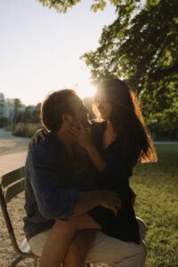 séance engagement fiancés mariage Paris Luxembourg