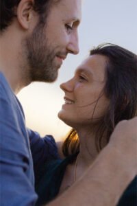 séance engagement fiancés mariage Paris Luxembourg