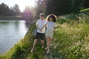 shooting couple montagne alpes lac