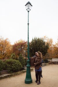 séance couple engagement paris automne
