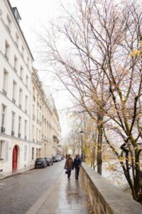 séance couple engagement paris automne