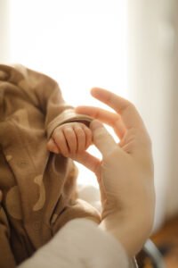 séance nouveau né Alsace en intérieur et extérieur