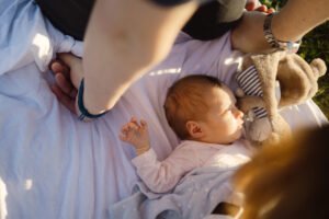 séance famille Alsace en intérieur et extérieur