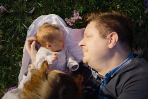 séance nouveau né Alsace en intérieur et extérieur